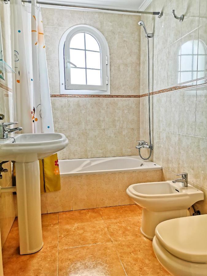 Apartamentos Brito Орсола Екстериор снимка