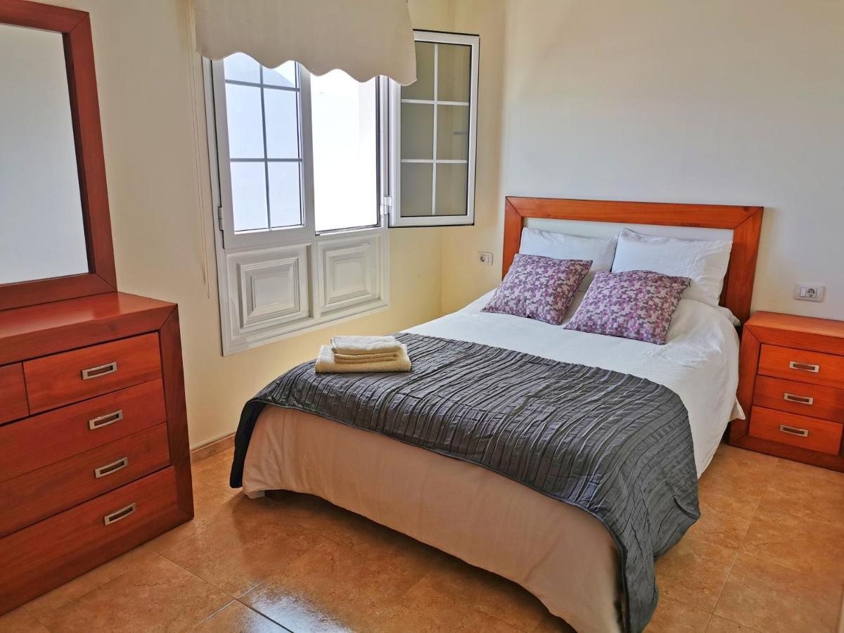 Apartamentos Brito Орсола Екстериор снимка